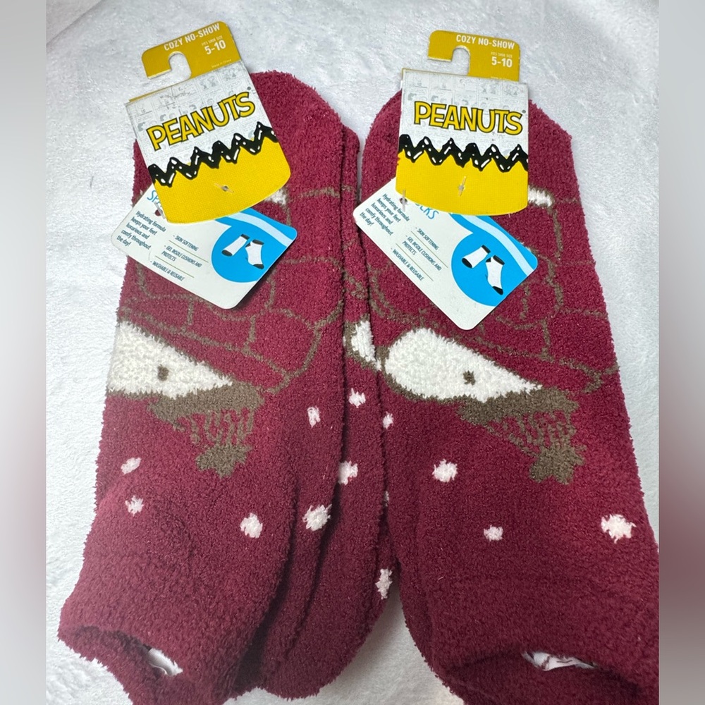 NWT (2 Pairs Spa Socks) Peanuts Snoopy Bioworld Red+White Polka Dot